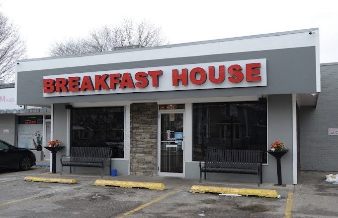 The Breakfast House Cafe